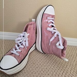Steve Madden Pink and White High-Top Sneakers Gently Used